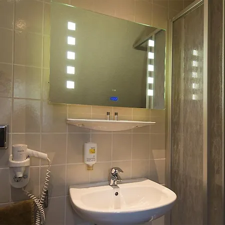 호텔 Dorheimer Hof 3*